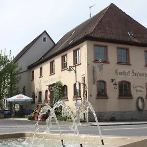Schwarzer Adler - Garni Hotel